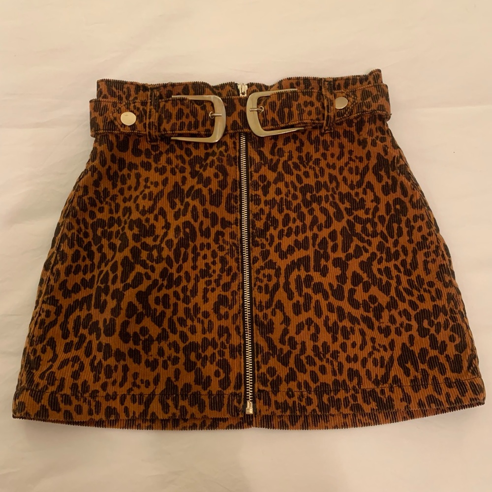 TOPSHOP skirt